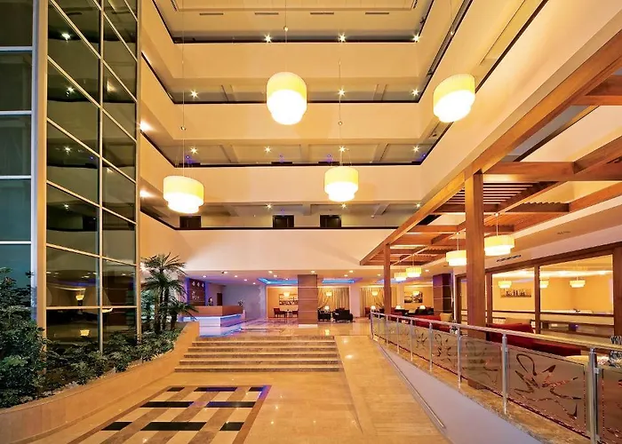 Mom Hotel